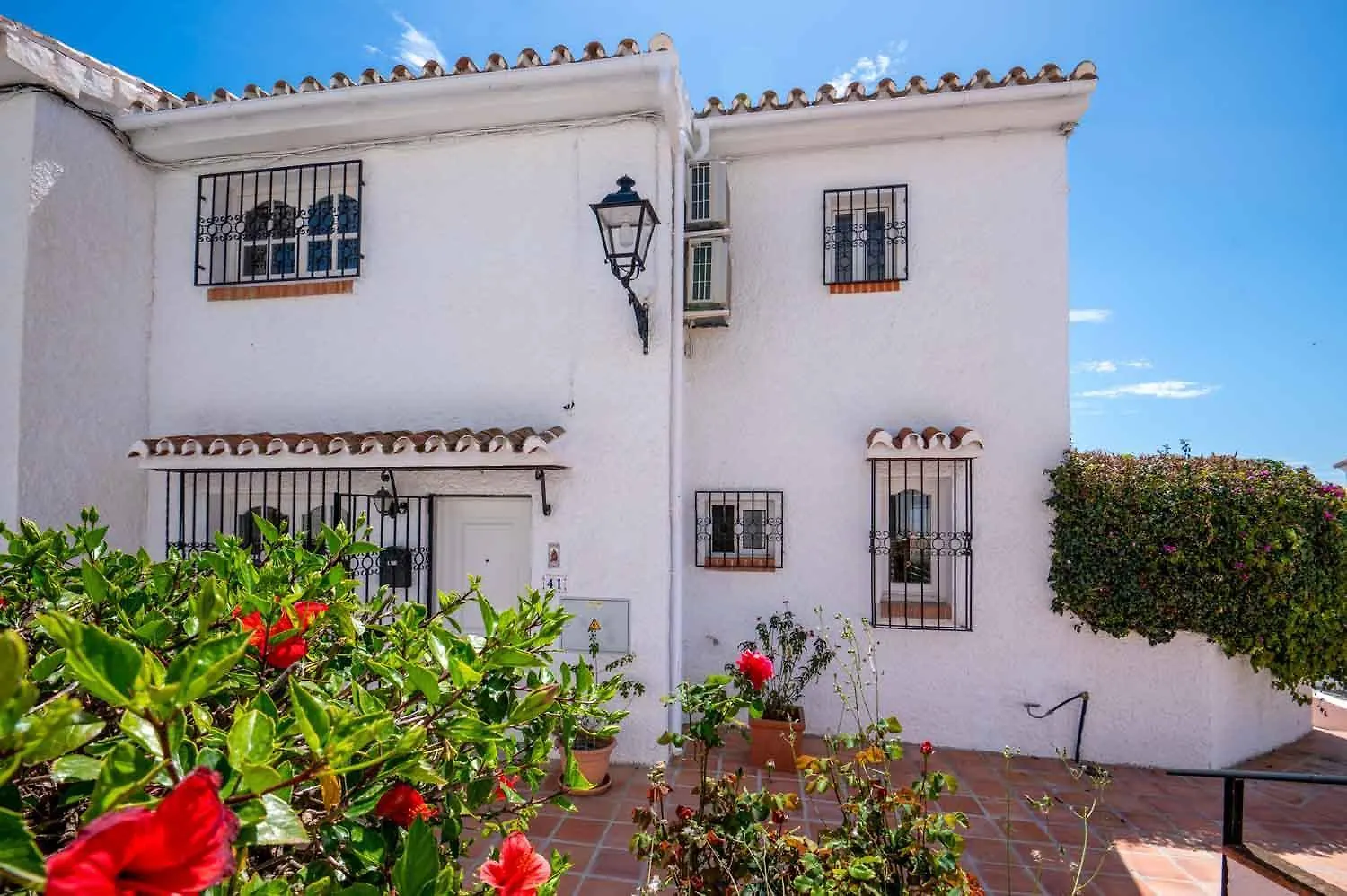 Lovely Townhouse, Several Terraces, Garden, Pool Nerja Prázdninový dům